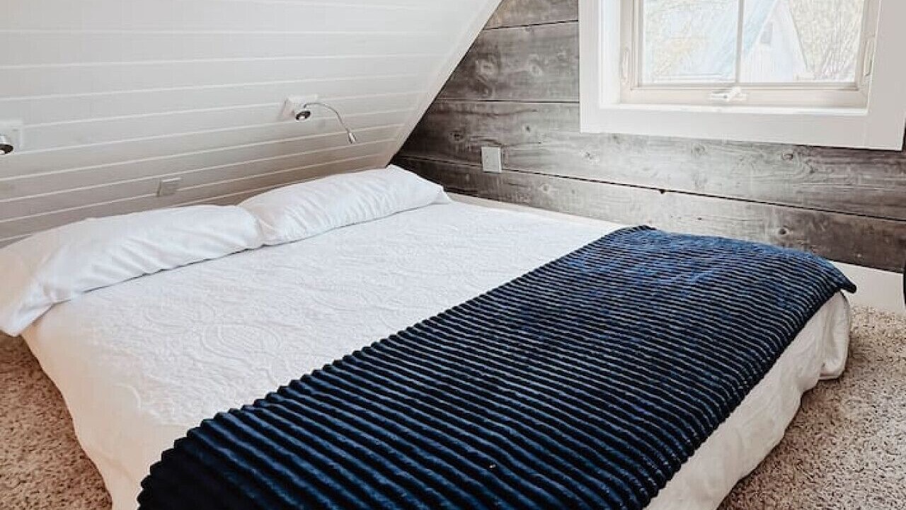 Photo of Bedroom in Elm Mott