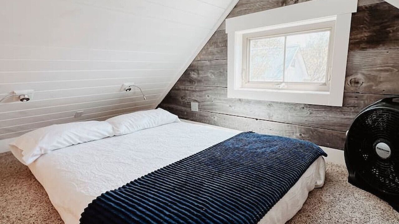 Photo of Bedroom in Elm Mott