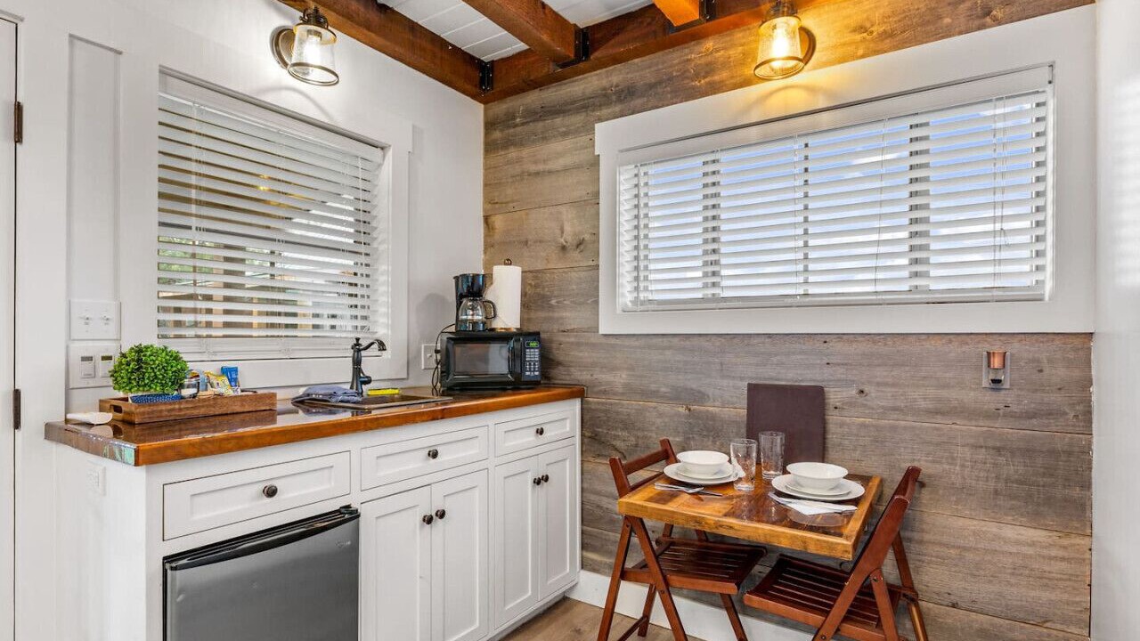 Photo of Kitchen in Elm Mott