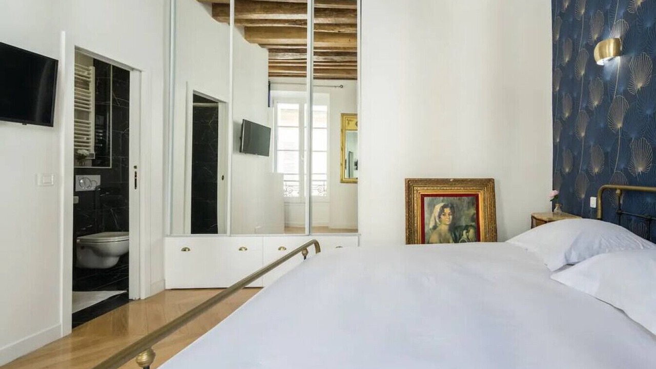 Photo of Bedroom in Vivienne
