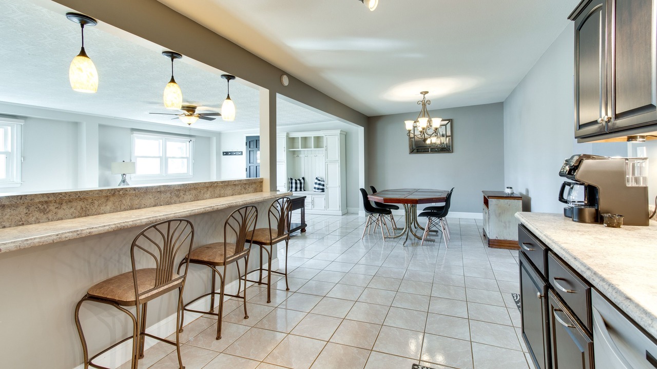 Photo of Others in Robinson