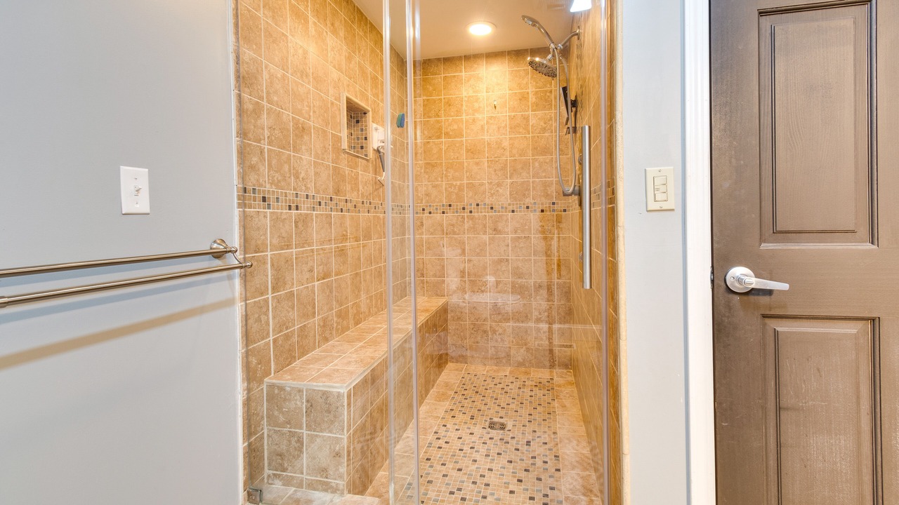 Photo of Bathroom in Robinson