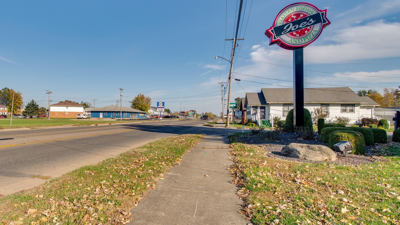 Photo of Others in Robinson