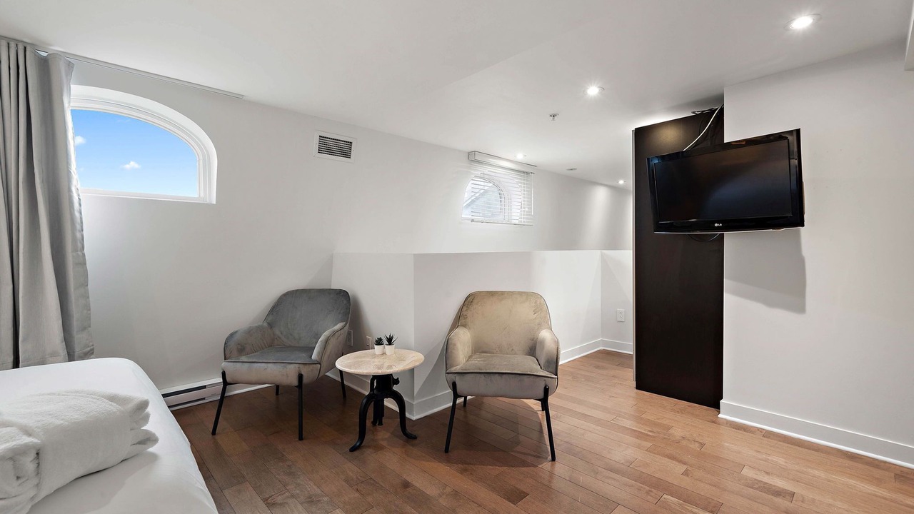 Photo of Bedroom in Old Montreal