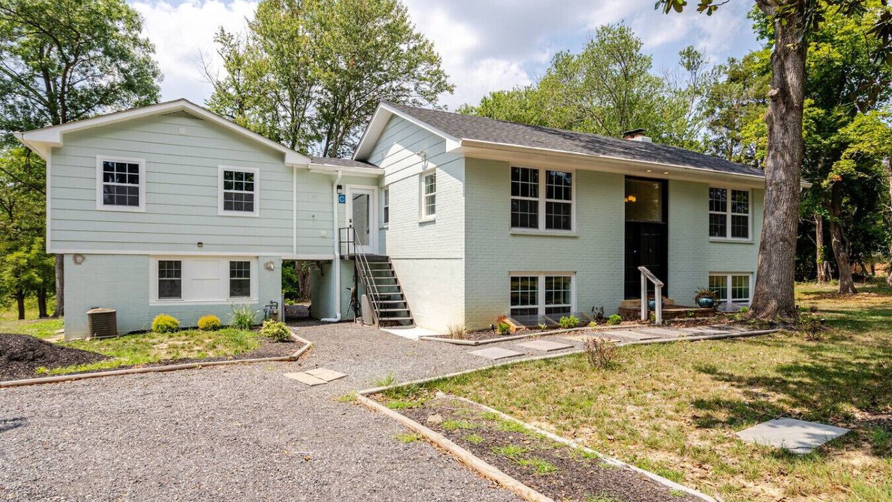 Photo of Outdoor in Fairland