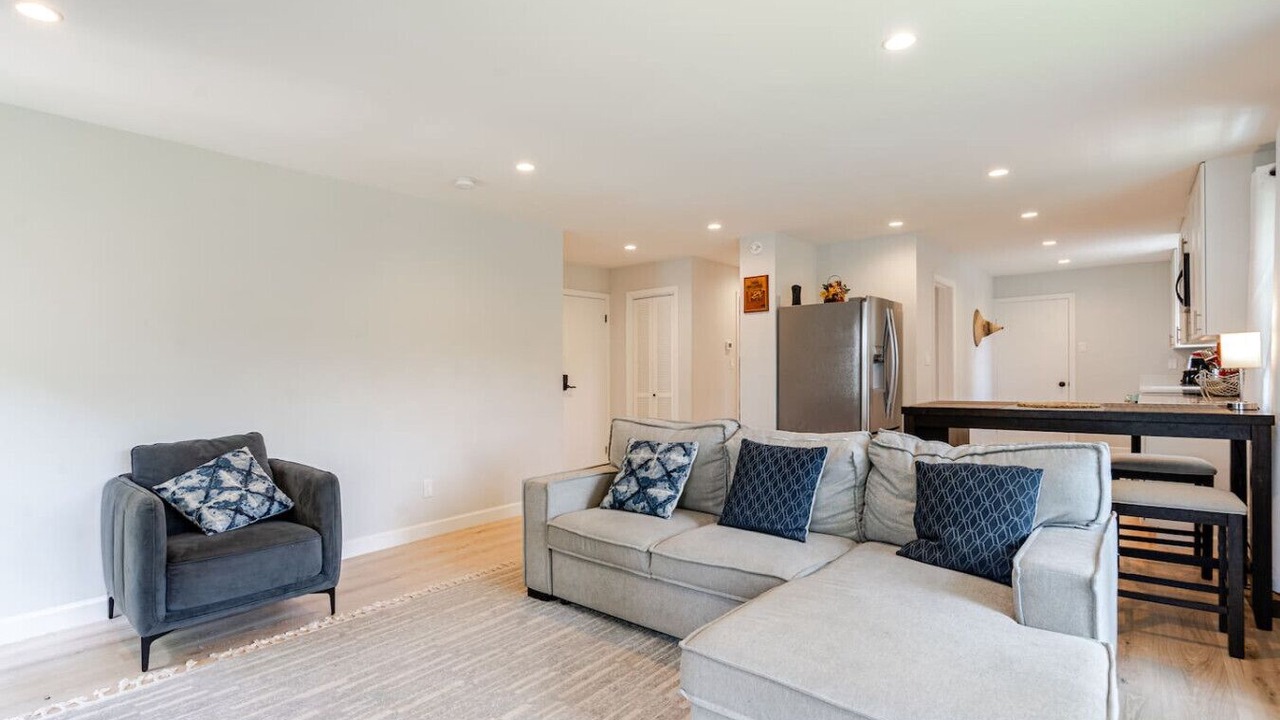 Photo of Livingroom in Fairland