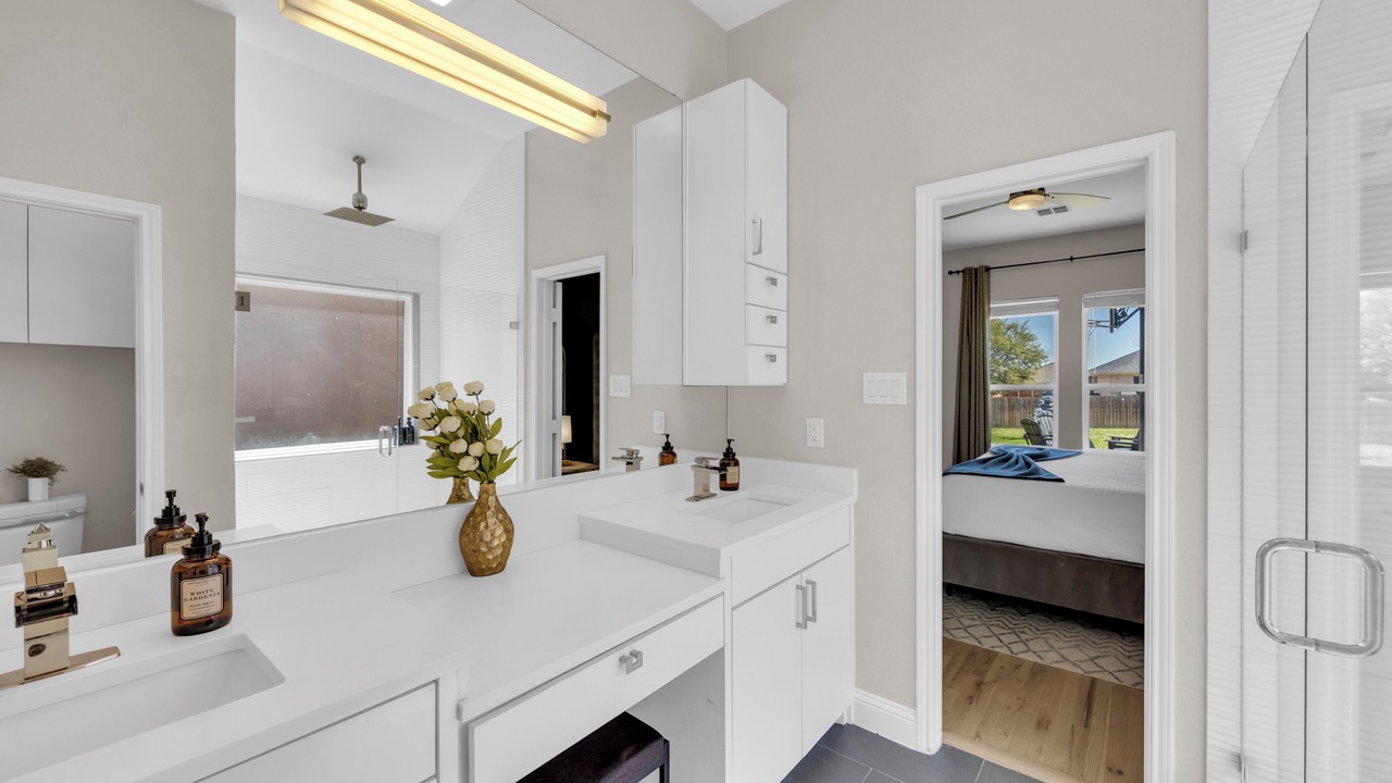 Photo of Bathroom in Forney