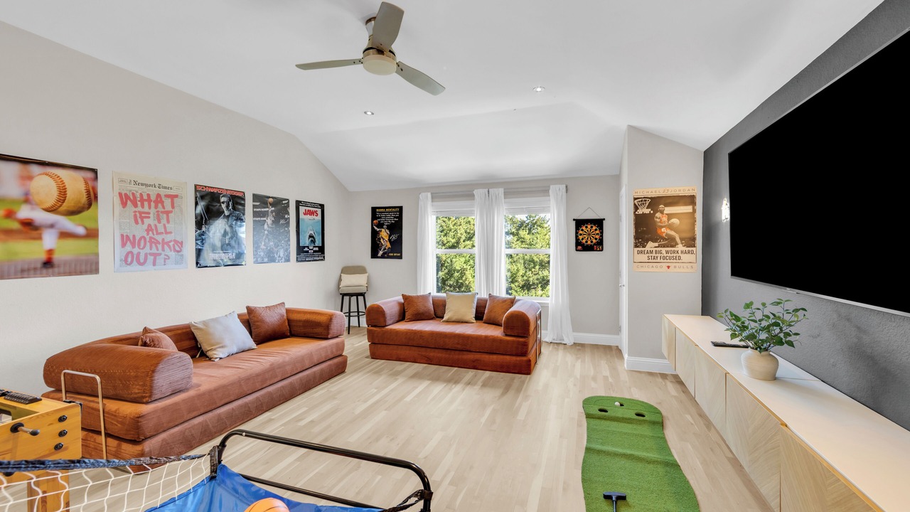 Photo of Livingroom in Forney