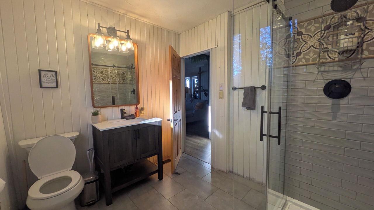 Photo of Bathroom in Bracebridge