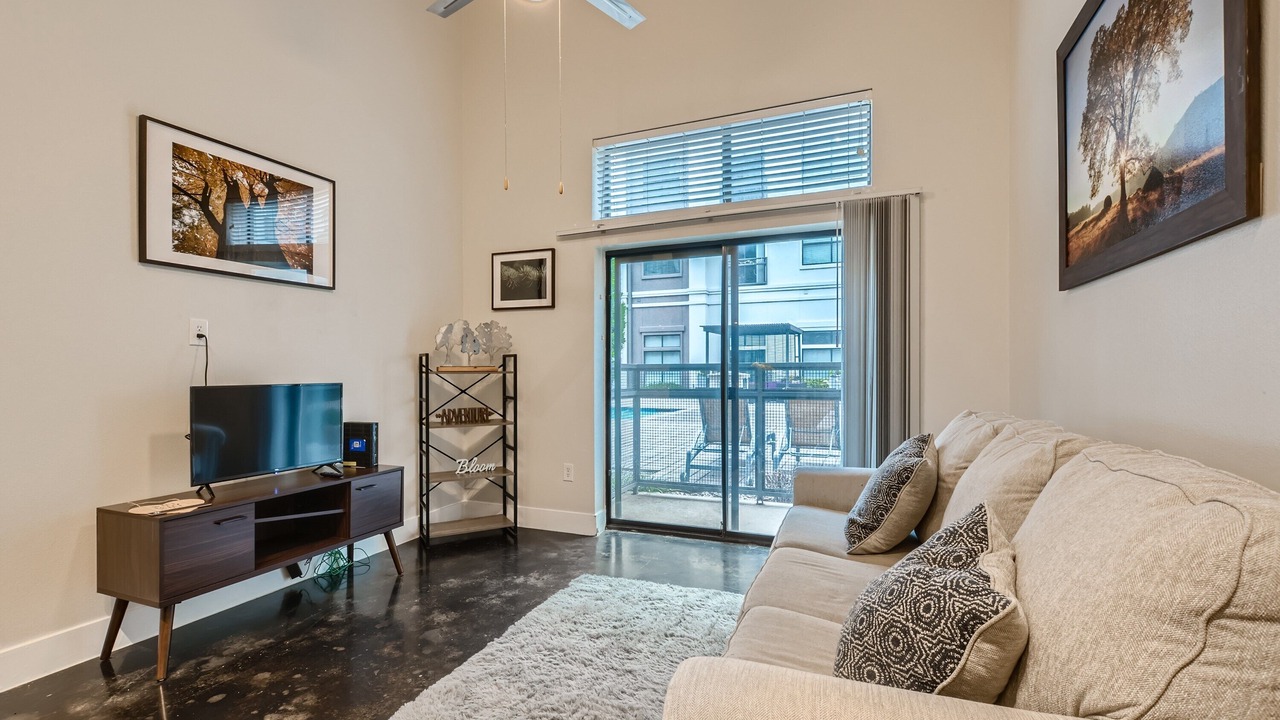 Photo of Livingroom in Oak Lawn
