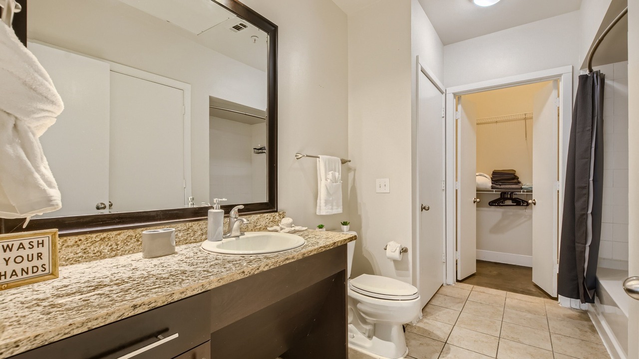 Photo of Bathroom in Oak Lawn