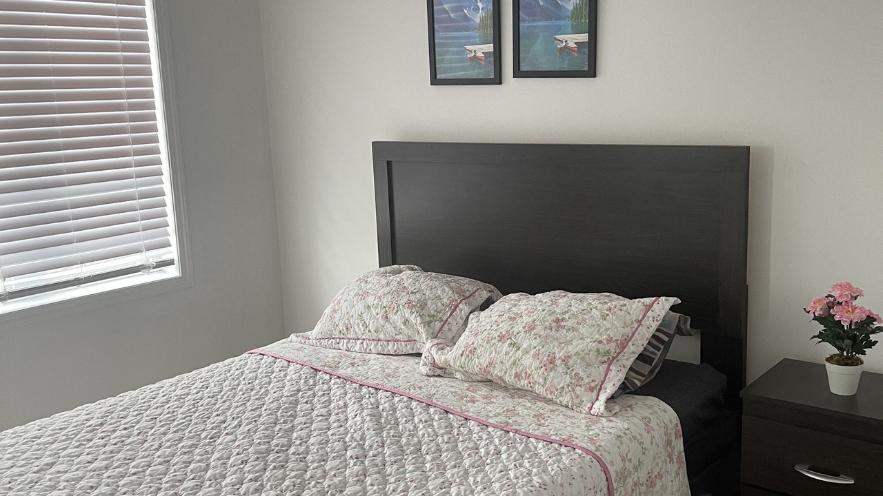 Photo of Bedroom in Oshawa