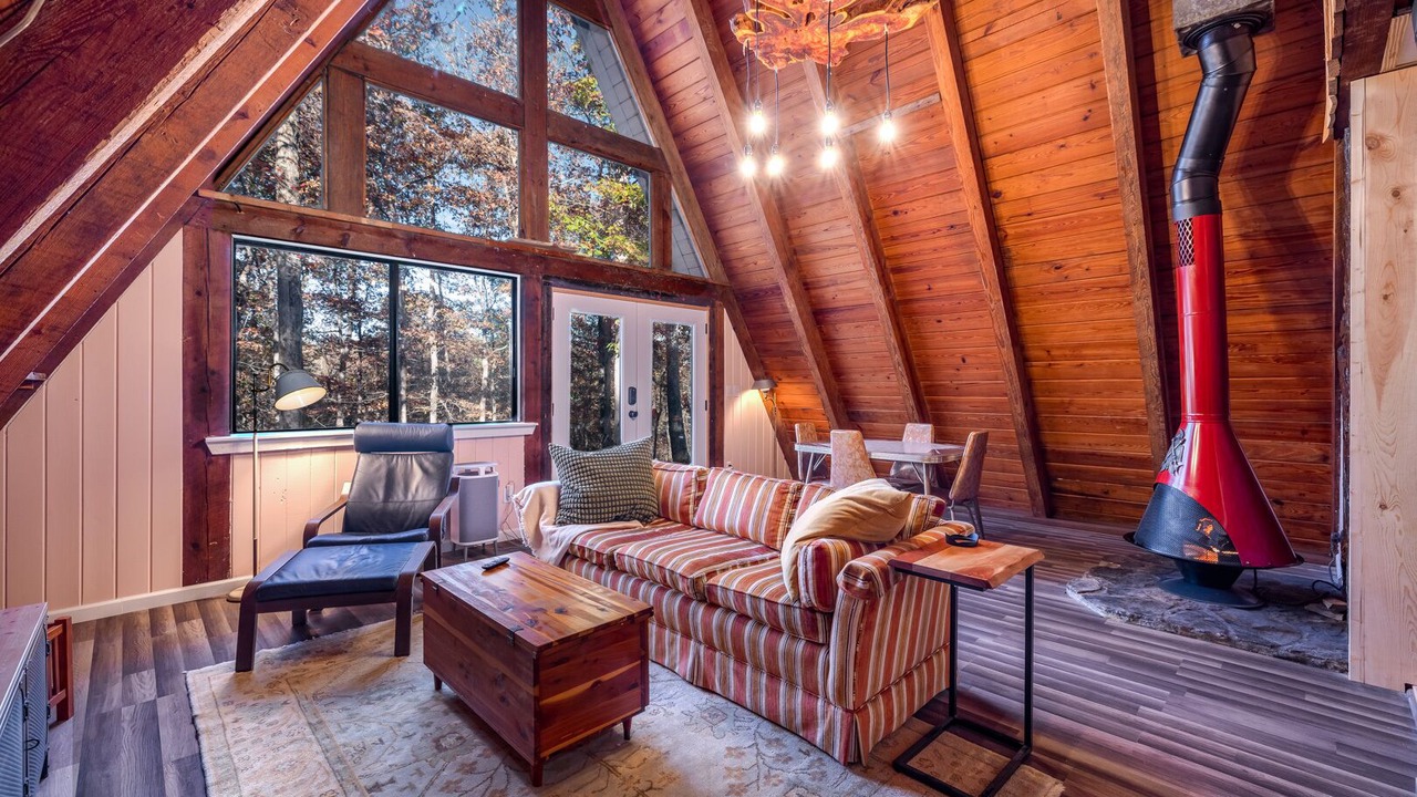 Photo of Livingroom in Demorest