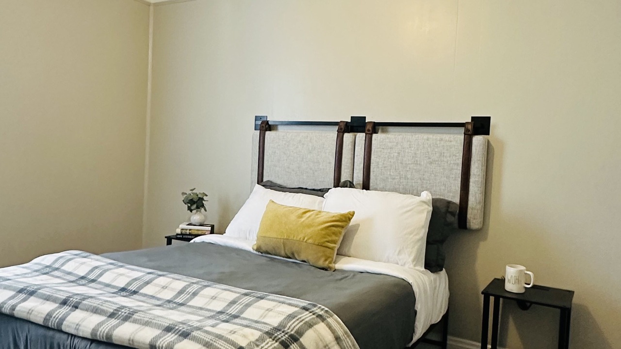 Photo of Bedroom in Lakewood