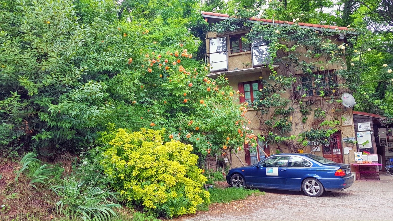 Photo of Outdoor in Escaro