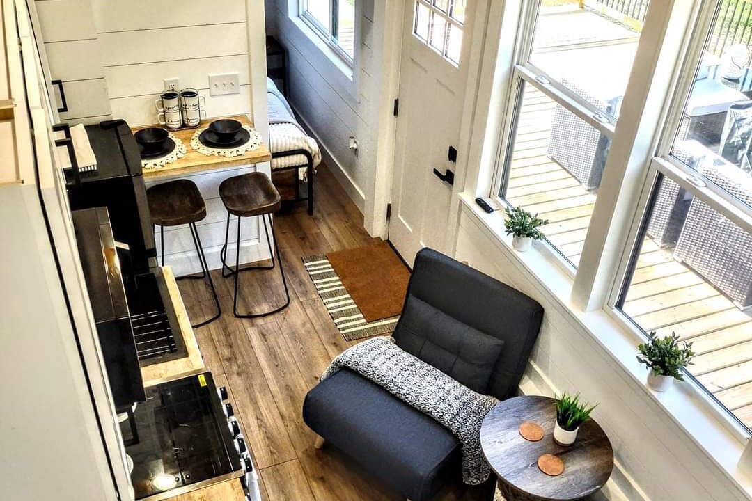 Photo of Livingroom in Ashley Oaks