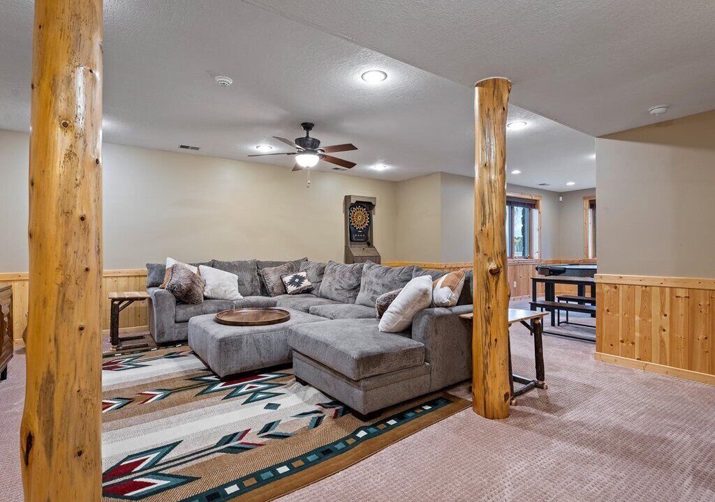 Photo of Bedroom in Walker