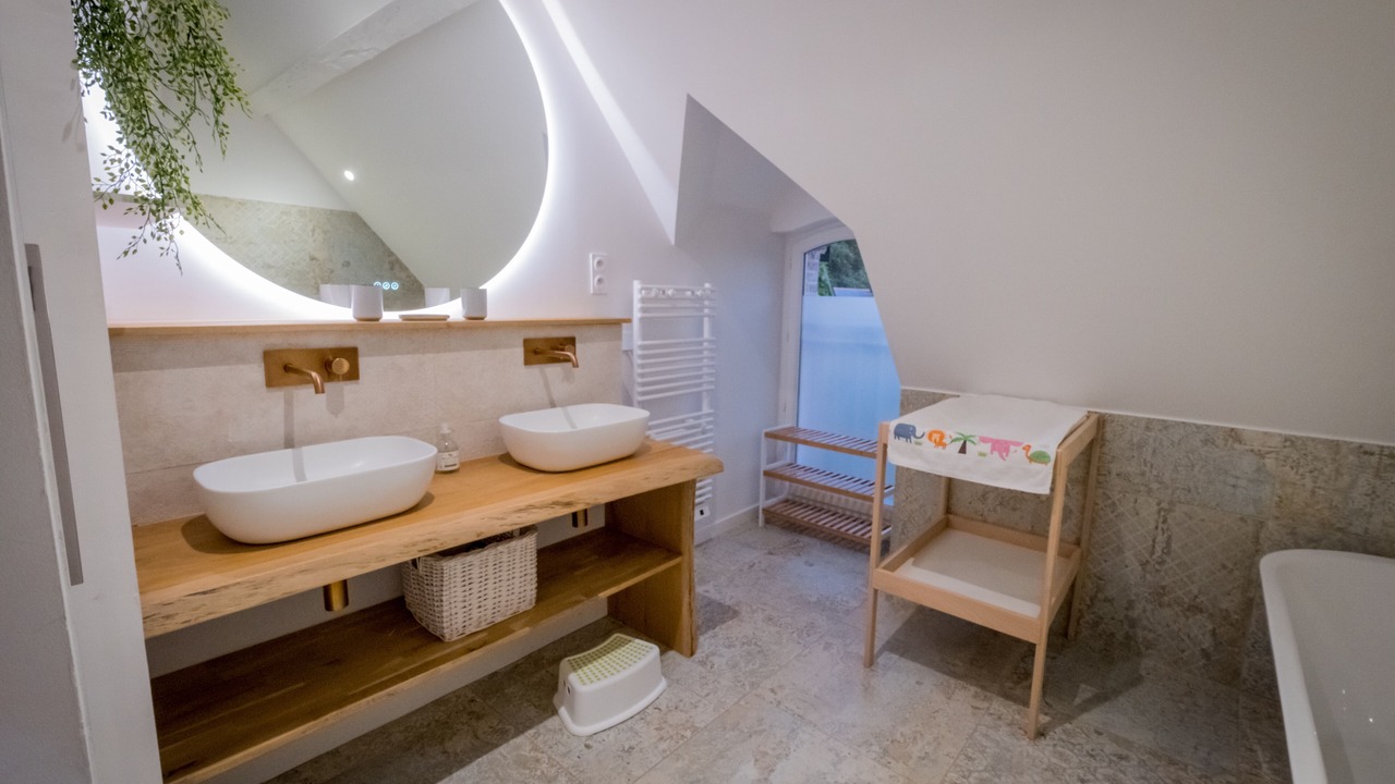 Photo of Bathroom in Soucelles