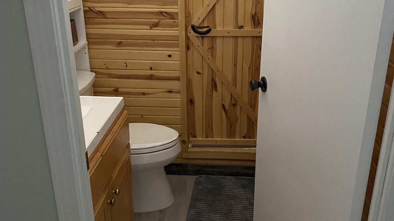 Photo of Bathroom in Clark