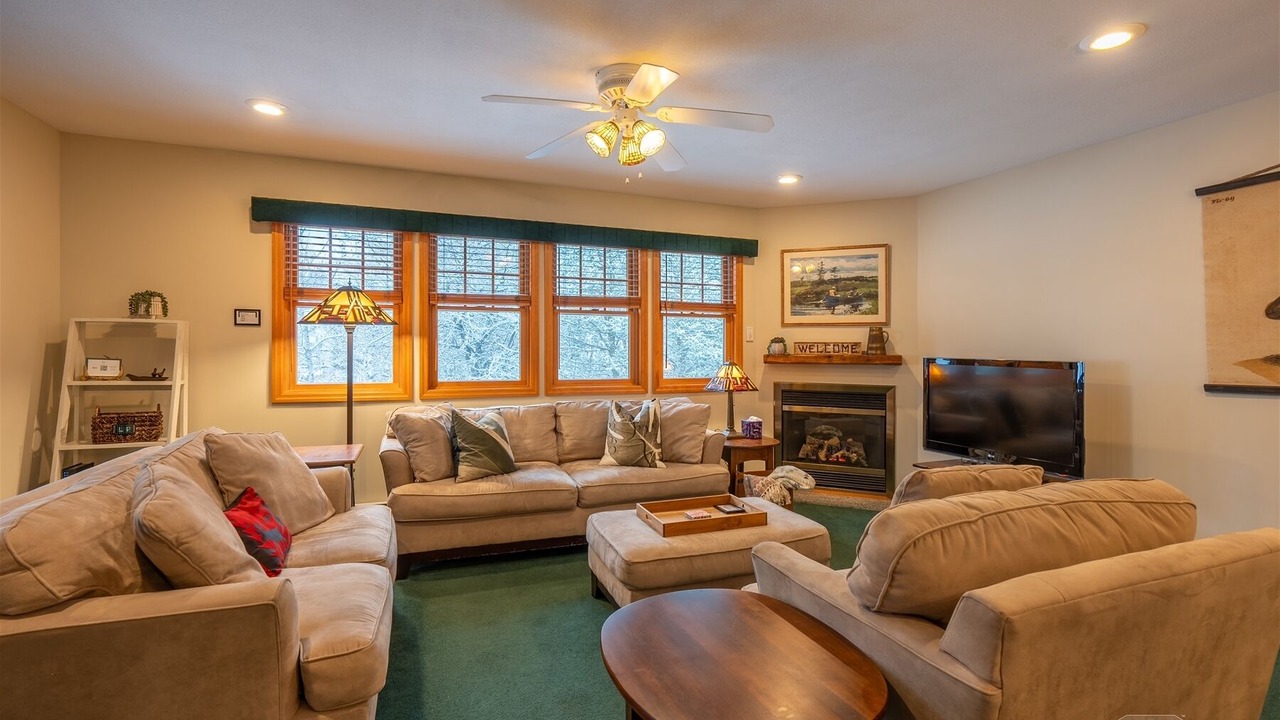 Photo of Livingroom in Lake Placid