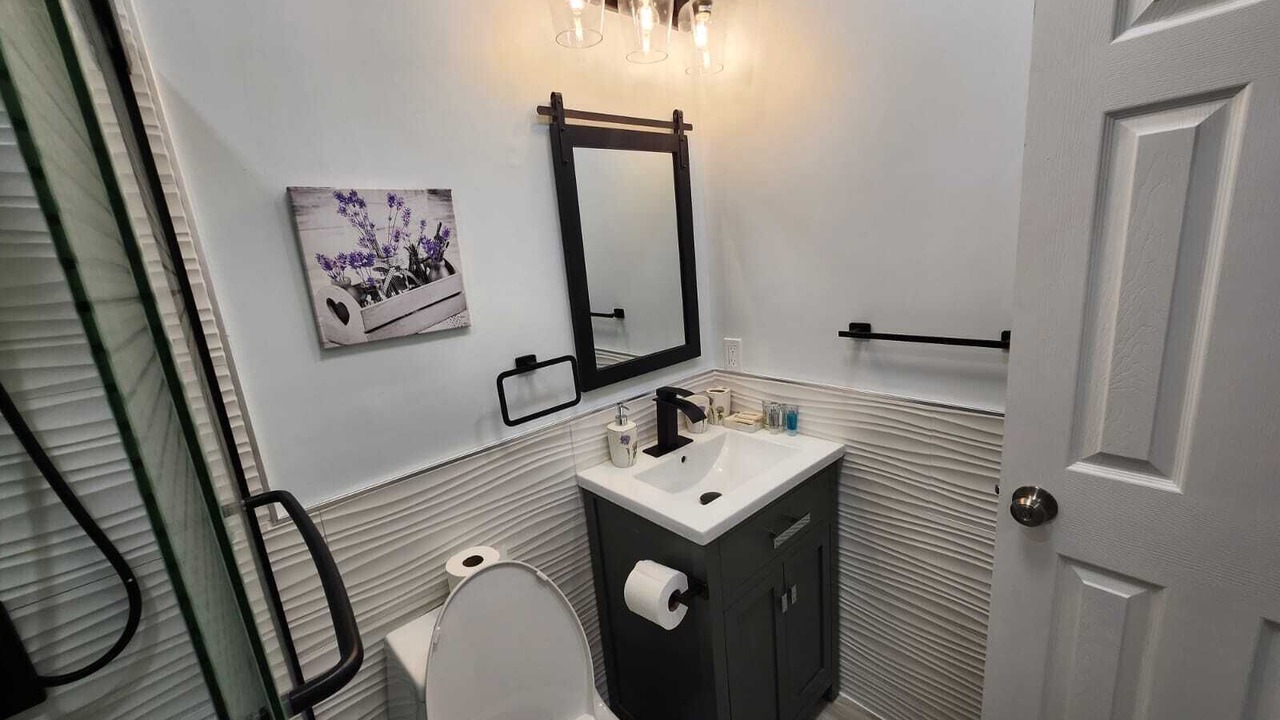 Photo of Bathroom in Palmetto Dunes