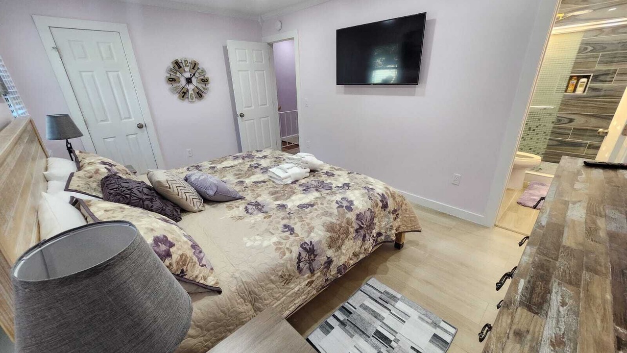 Photo of Bedroom in Palmetto Dunes