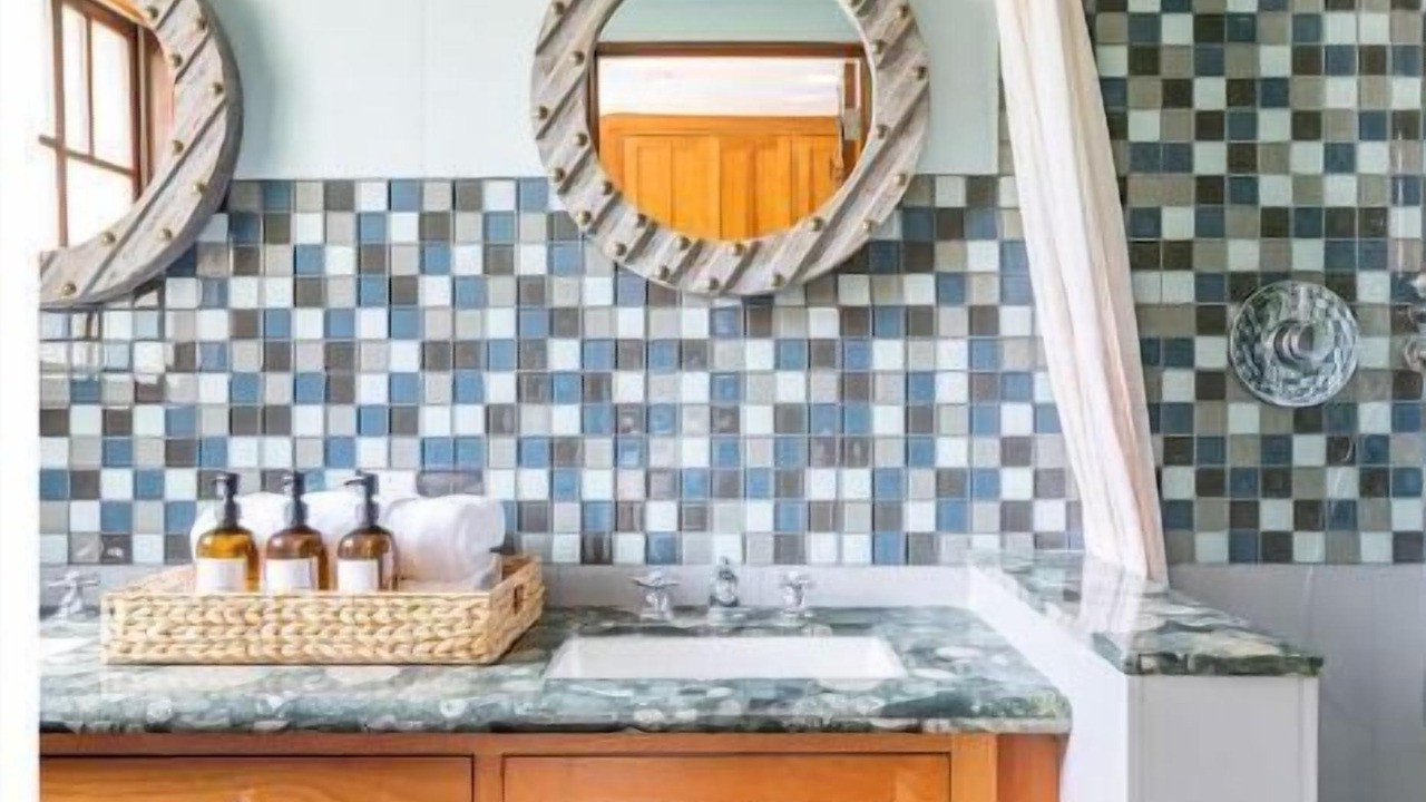 Photo of Bathroom in Silicon Valley