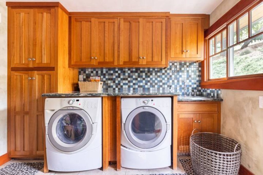 Photo of Others in Silicon Valley