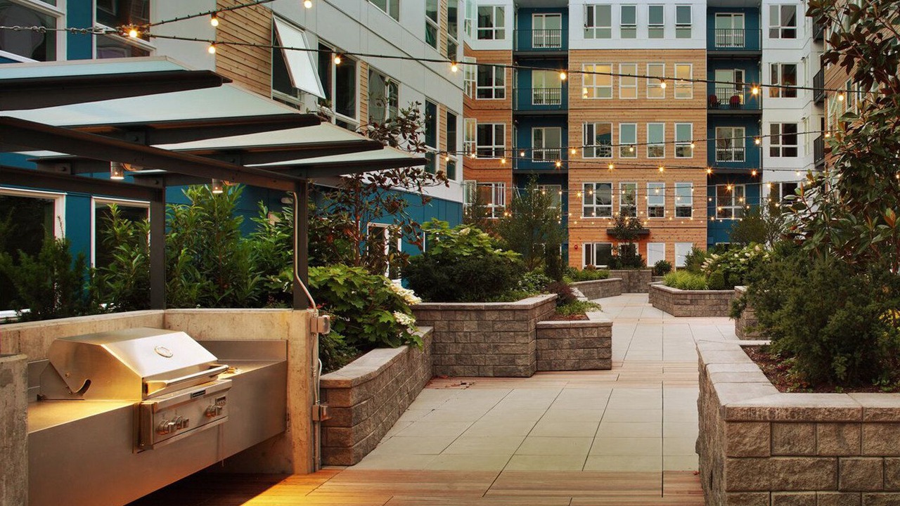 Photo of Patio Balcony in West Woodland
