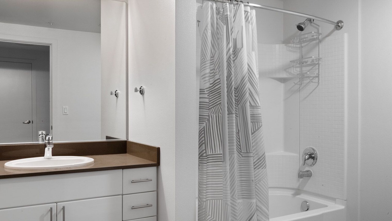 Photo of Bathroom in West Woodland