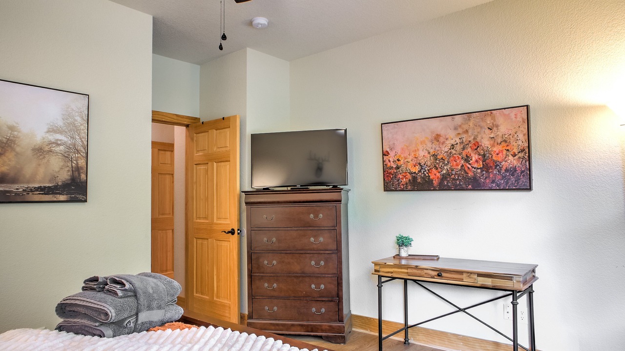 Photo of Bedroom in Wolf Laurel