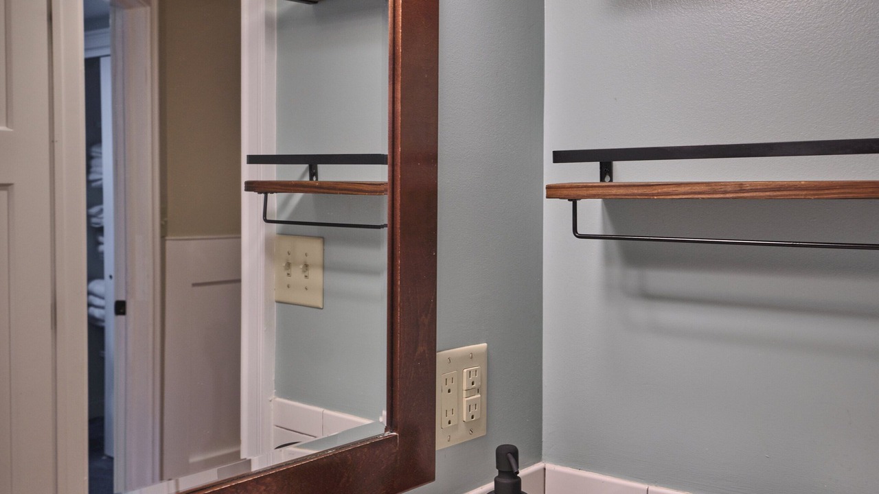 Photo of Bathroom in Lambertville