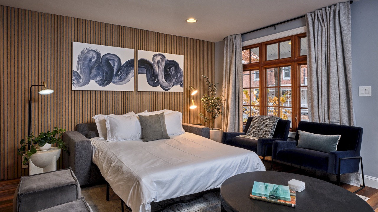 Photo of Bedroom in Lambertville