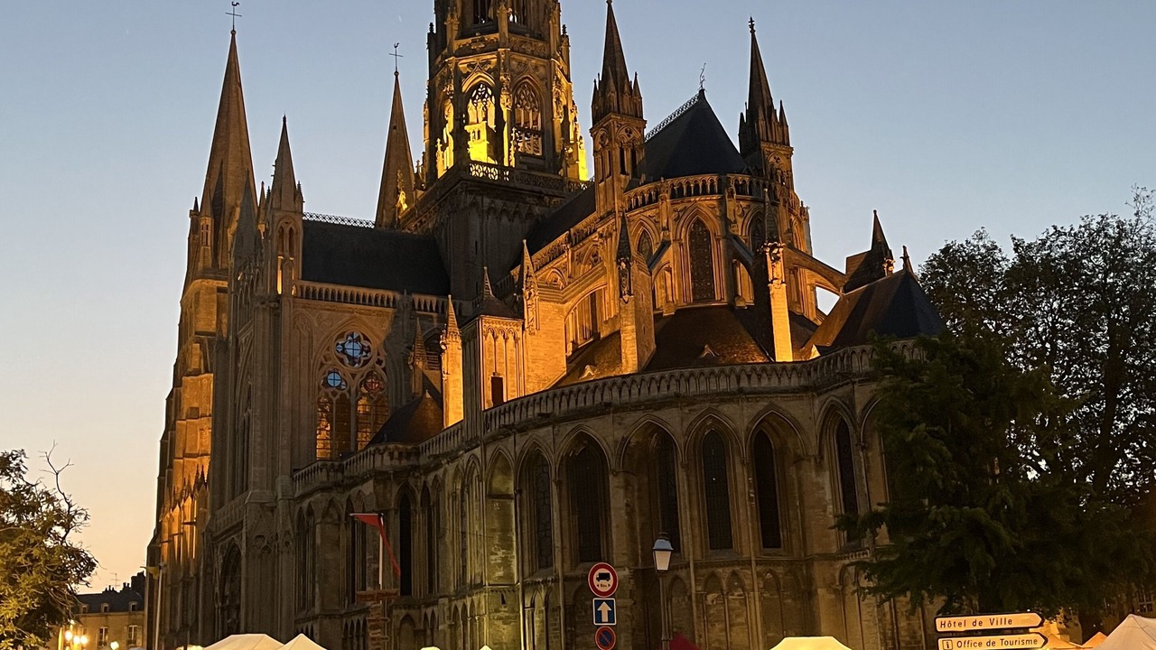 Photo of Others in Bayeux