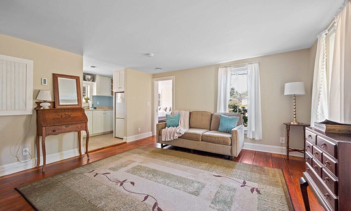 Photo of Livingroom in Ellenville