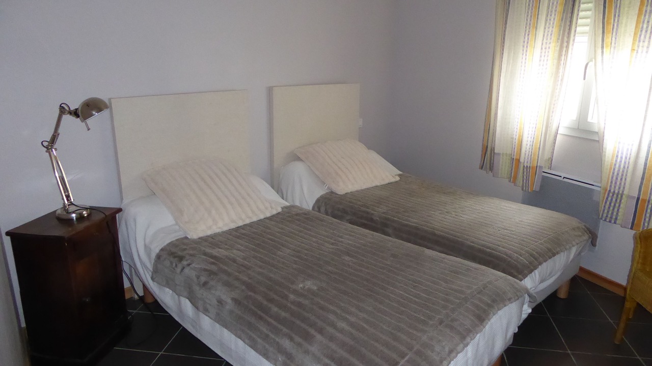 Photo of Bedroom in Roquefort-des-Corbieres