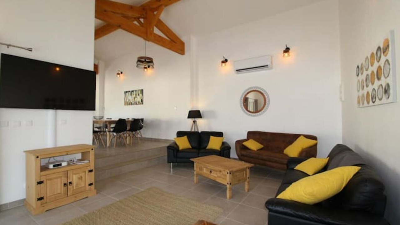 Photo of Livingroom in Ruoms