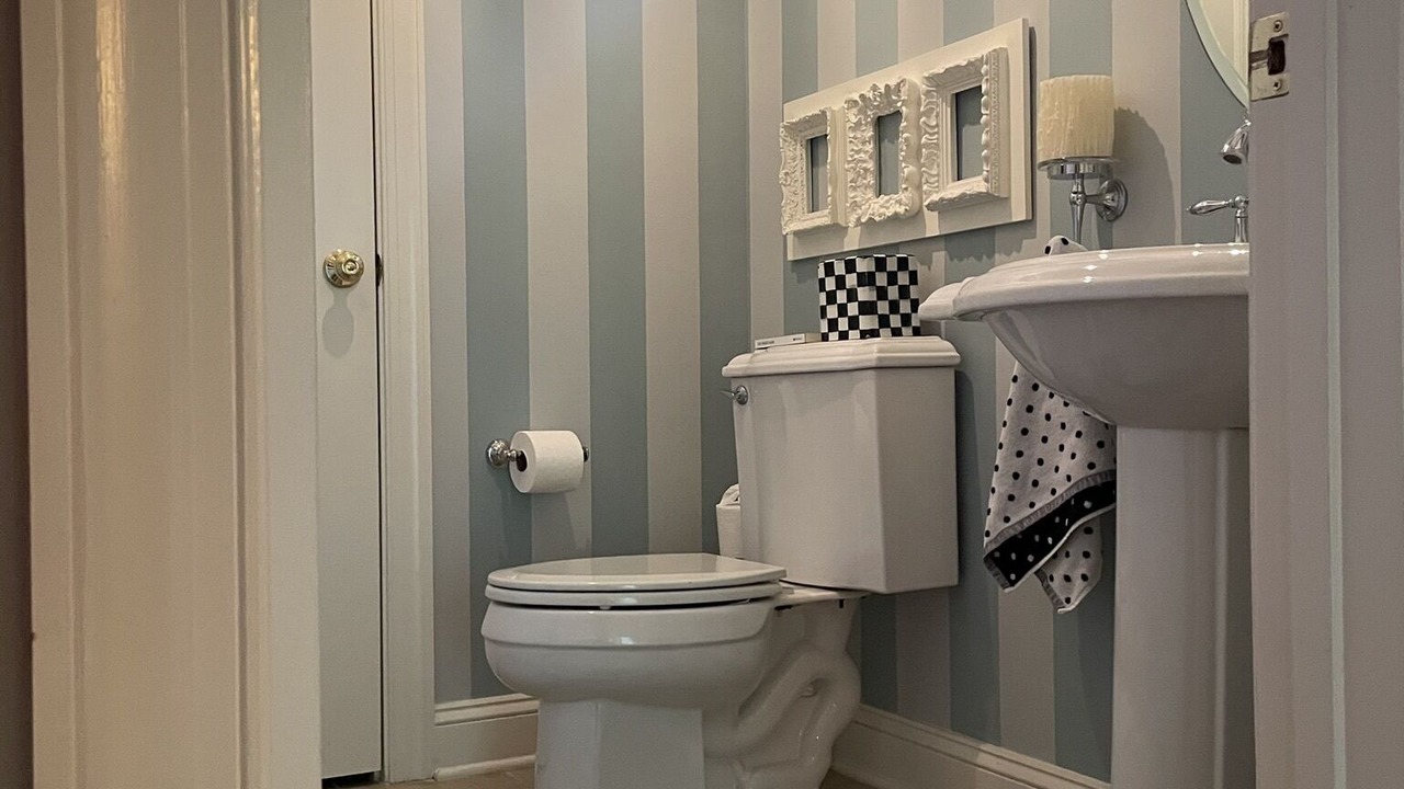 Photo of Bathroom in Long Neck