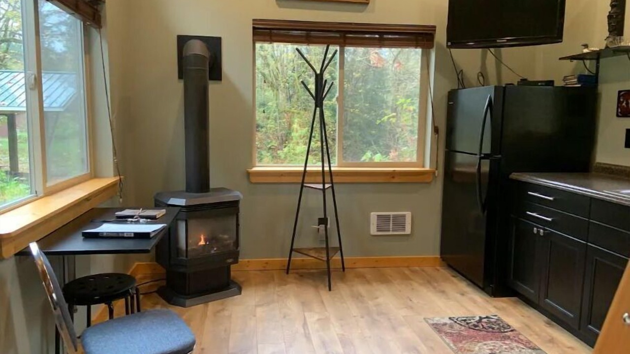 Photo of Livingroom in Glacier