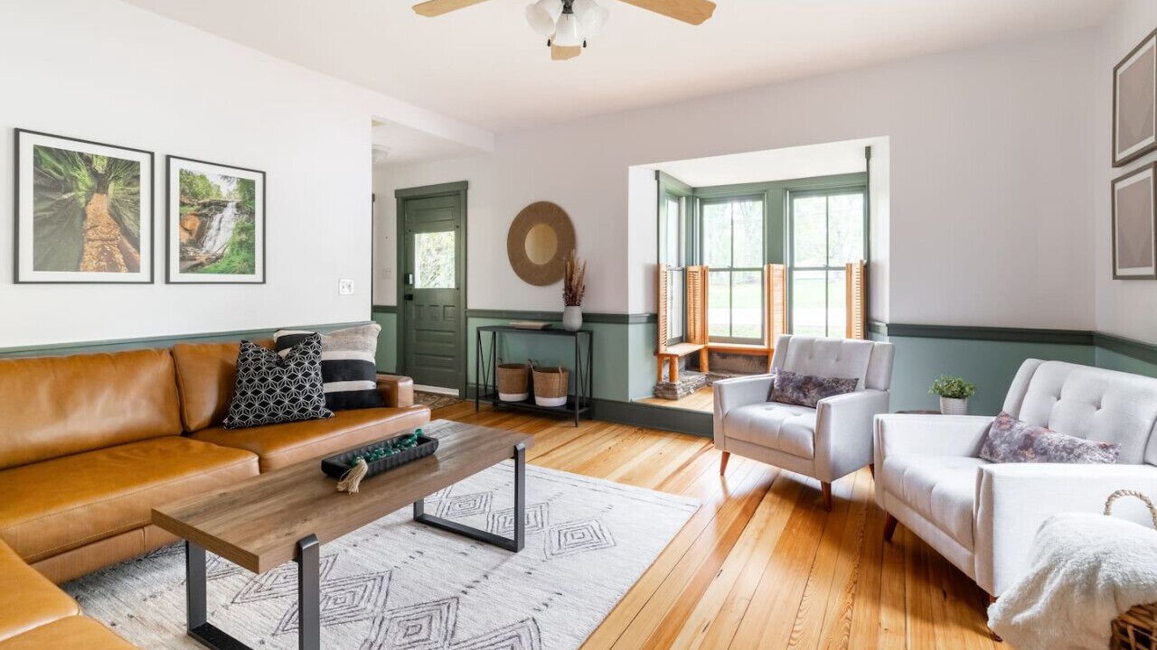 Photo of Bedroom in Peninsula