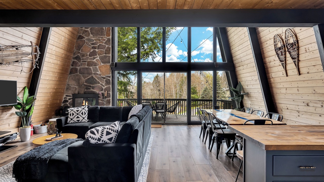 Photo of Livingroom in Hensonville