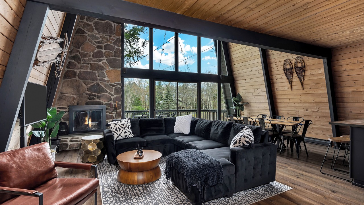 Photo of Livingroom in Hensonville