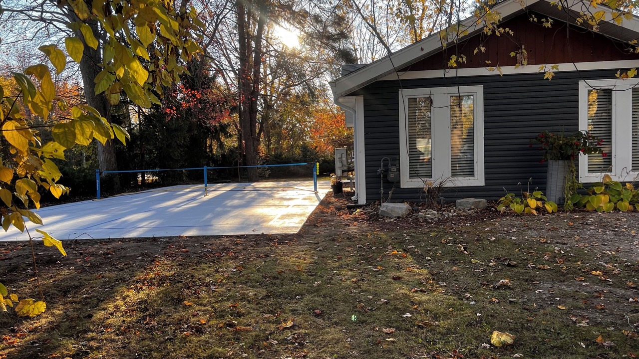 Photo of Outdoor in Plympton-Wyoming