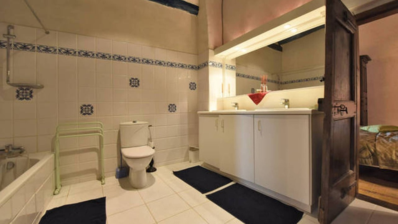 Photo of Bathroom in Ferrieres-les-Verreries