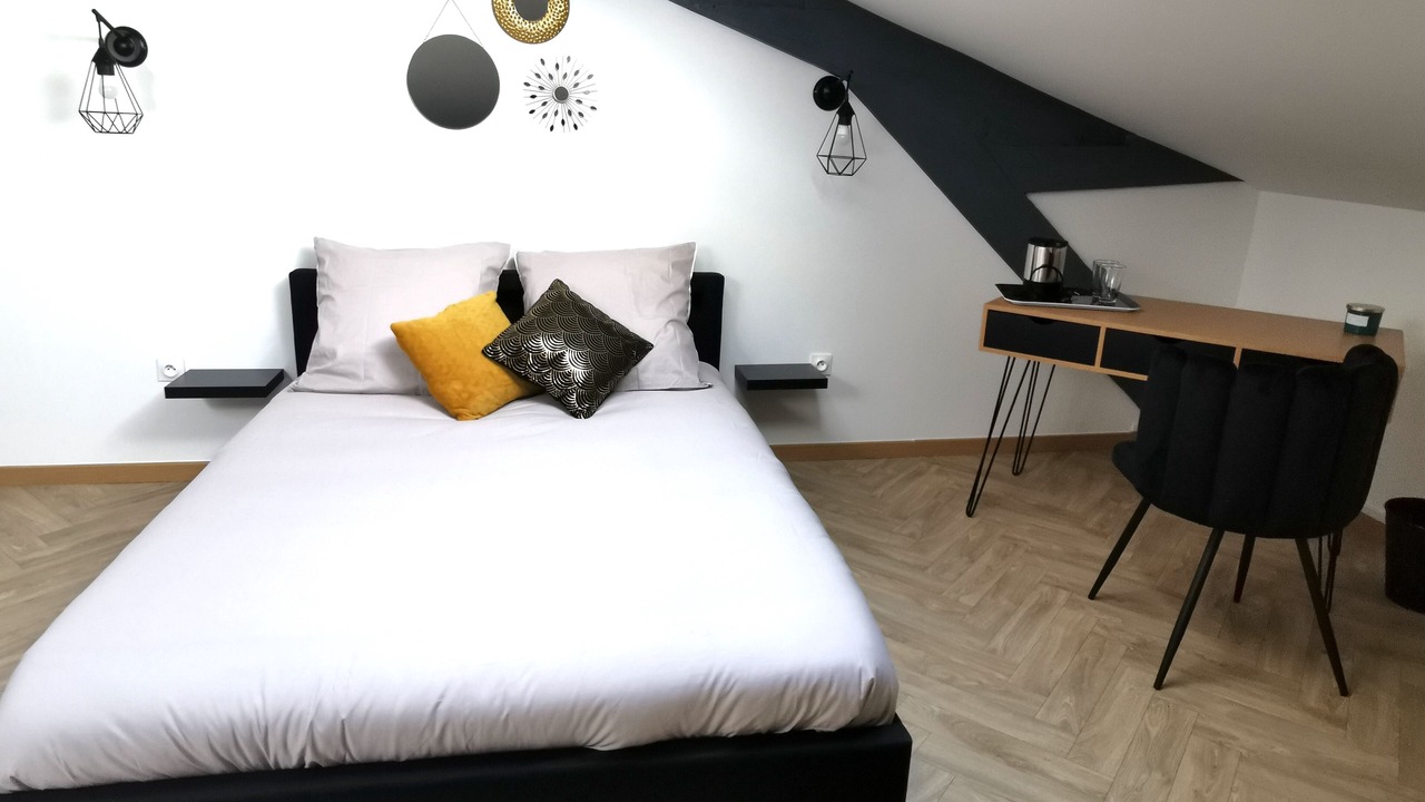 Photo of Bedroom in Macon