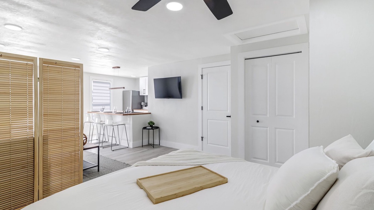 Photo of Bedroom in Golden Gate