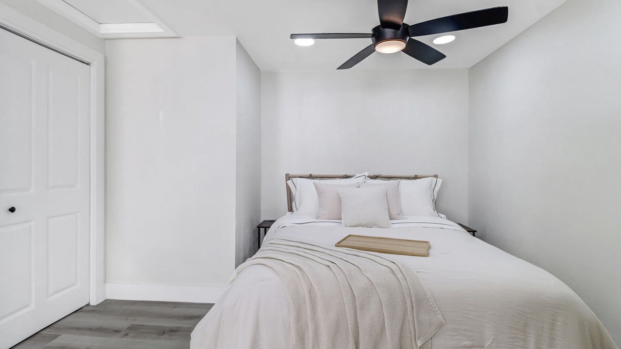 Photo of Bedroom in Golden Gate