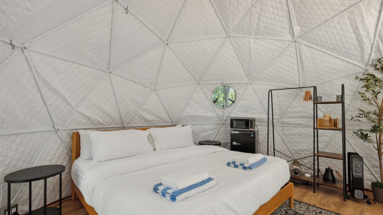 Photo of Bedroom in Greentown