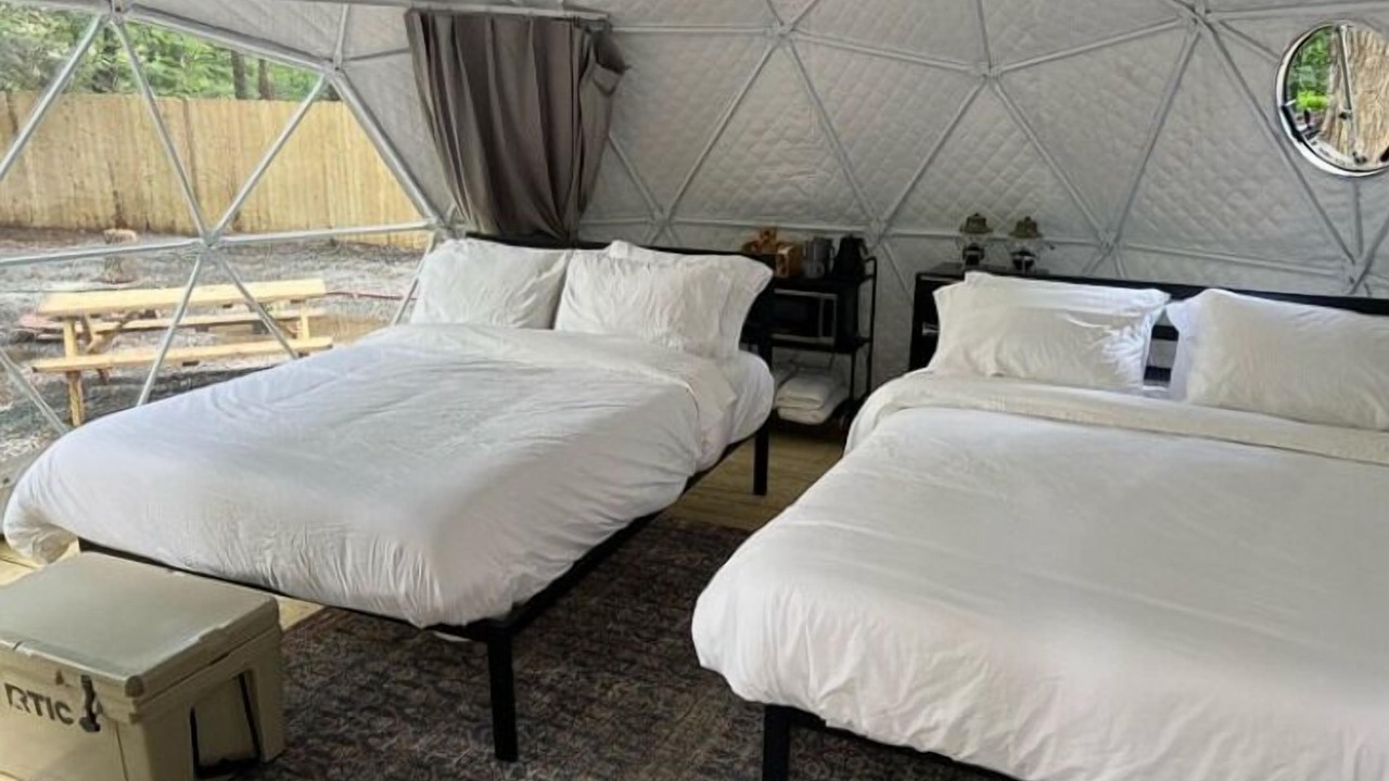 Photo of Bedroom in Greentown