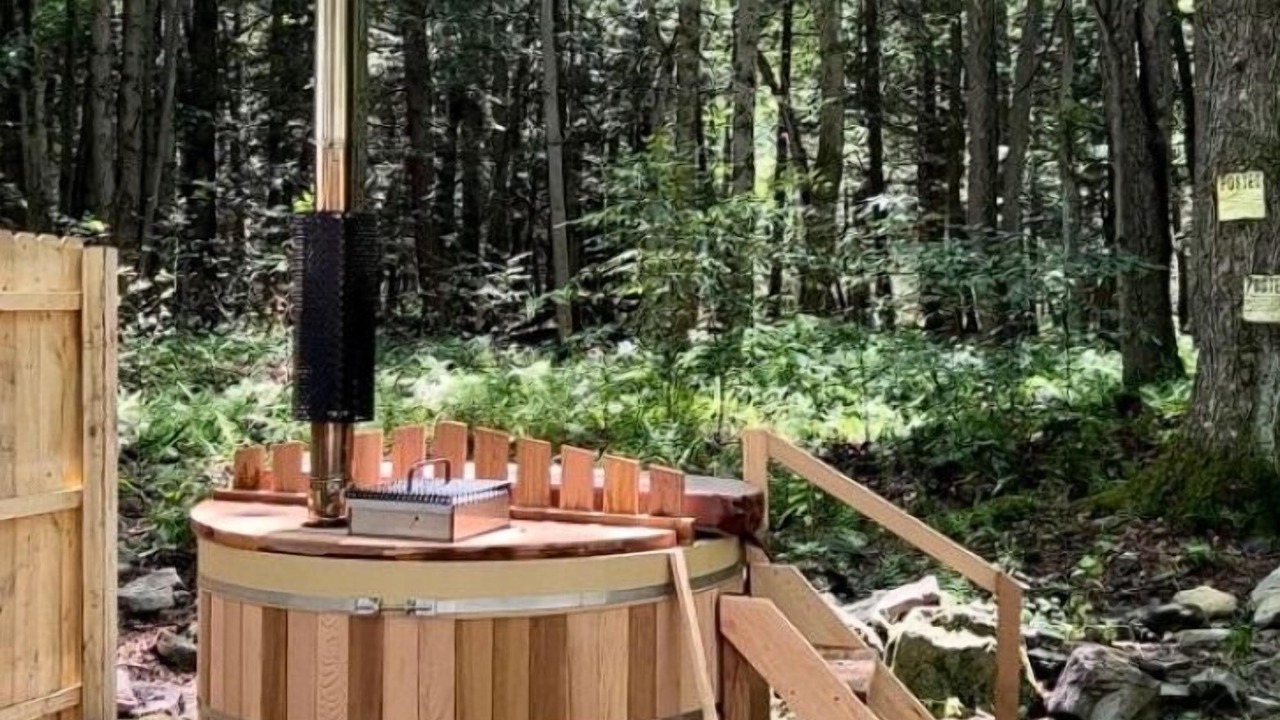 Photo of Outdoor in Greentown